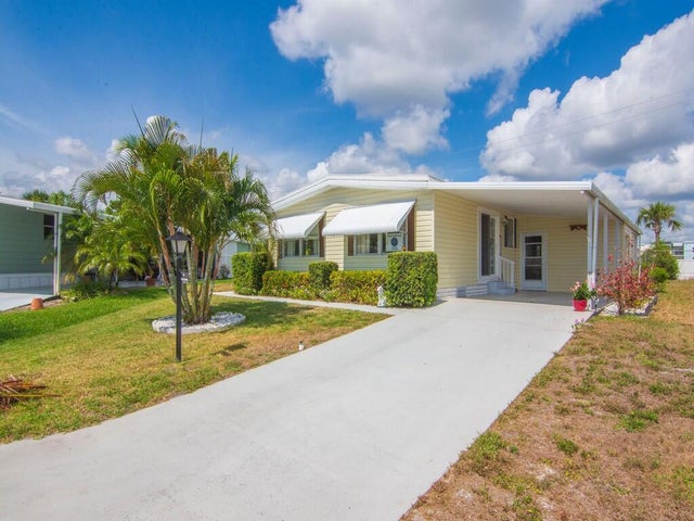 3 of 32 - 196 Ne Emerald Drive, Jensen Beach, FL