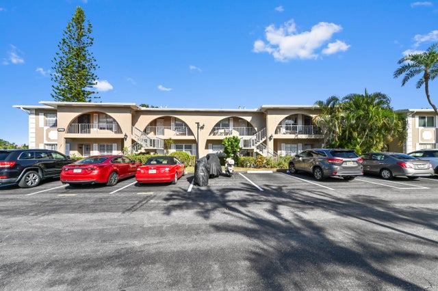 2 of 39 - 13960 Via Flora #h, Delray Beach, FL