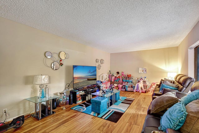5 of 39 - 5852 Se Riverboat Drive #321, Stuart, FL