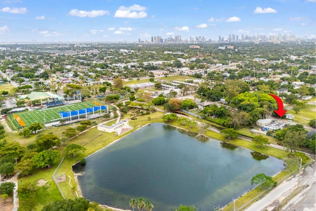 2365 Nw 68th Street, Miami