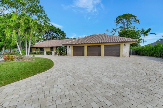 2 of 59 - 581 S Country Club Drive, Atlantis, FL