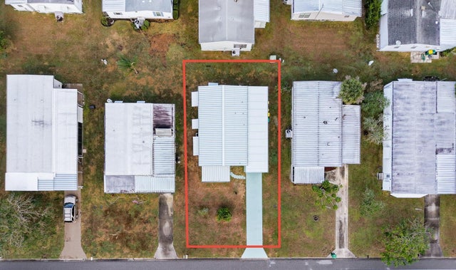5 of 26 - 904 Barefoot Boulevard, Barefoot Bay, FL