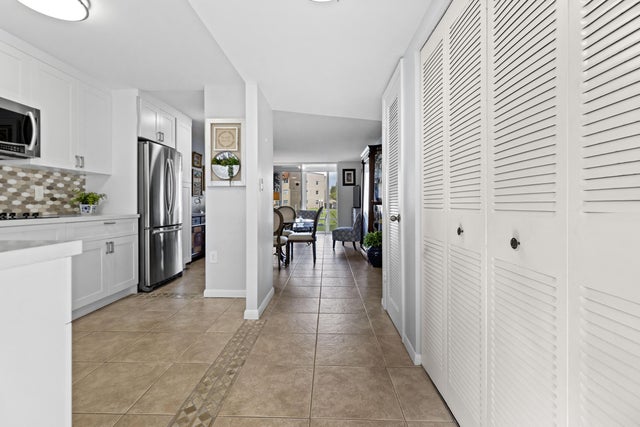 3 of 32 - 2791 N Pine Island Road #112, Sunrise, FL