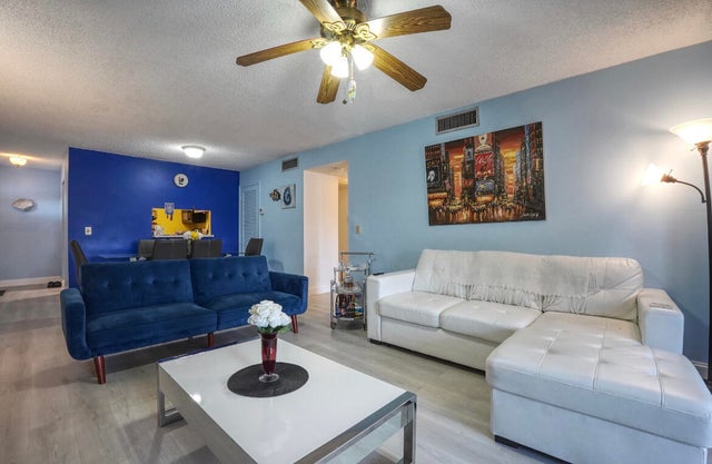 3 of 20 - 12012 Greenway Circle S #209, Royal Palm Beach, FL