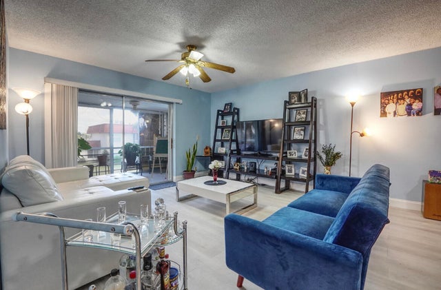 4 of 20 - 12012 Greenway Circle S #209, Royal Palm Beach, FL
