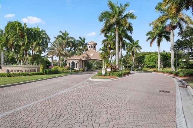 2 of 20 - 684 Peppergrass Run, Royal Palm Beach, FL