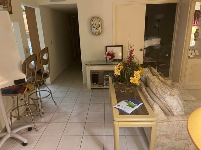 2 of 10 - 1115 Green Pine Blvd #h1, West Palm Beach, FL