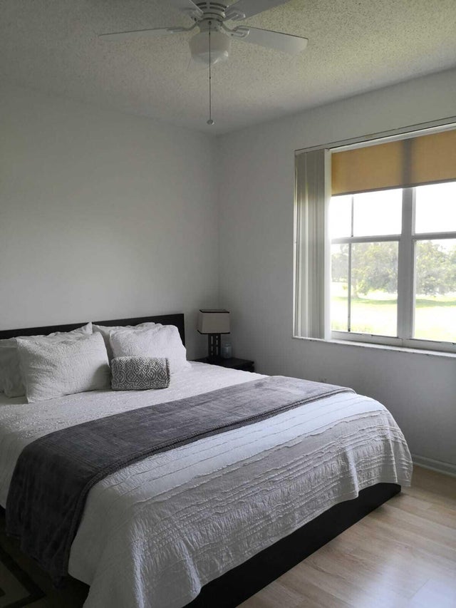 5 of 17 - 2100 Greenview Shores Blvd #523, Wellington, FL