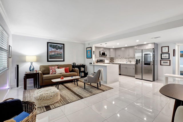 5 of 49 - 262 Tuscany E, Delray Beach, FL
