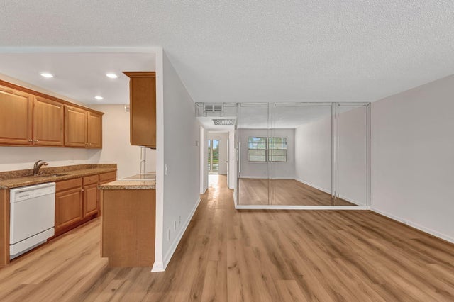 5 of 66 - 2074 Exeter E #2074 E, Boca Raton, FL