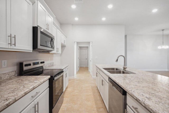 5 of 30 - 5112 Modeno St, Fort Pierce, FL
