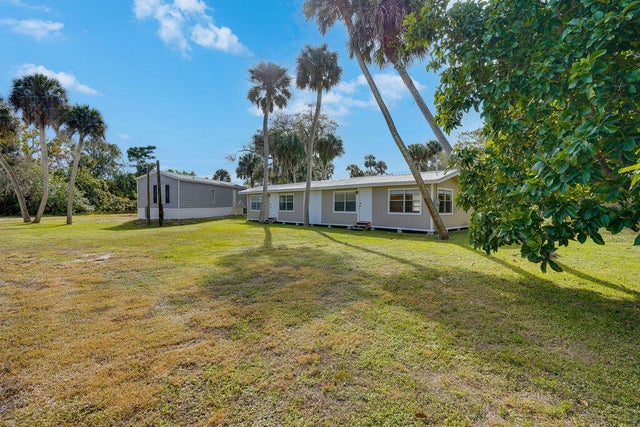 2 of 34 - 1063 Harper Lane, Moore Haven, FL