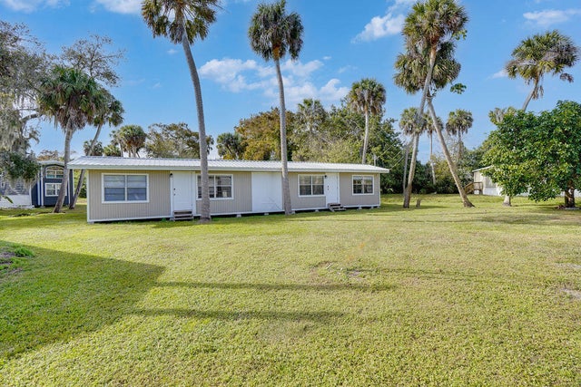 3 of 34 - 1063 Harper Lane, Moore Haven, FL
