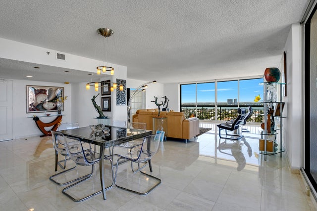 4 of 42 - 4100 N Ocean Dr #1903, Singer Island, FL