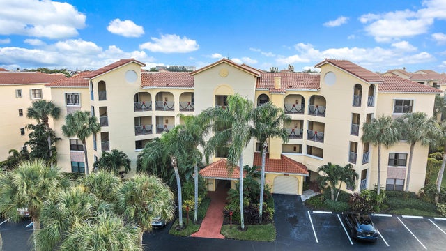 2 of 18 - 100 Uno Lago Dr #404, Juno Beach, FL