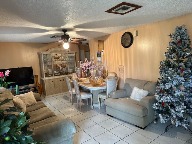 5 of 7 - 702 Sw 7th St Sw, Delray Beach, FL