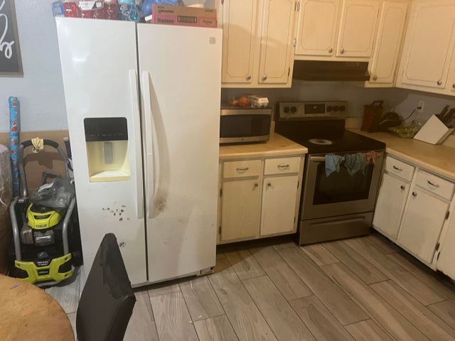 4 of 12 - 810 Lake Shore Dr #39, Lake Park, FL