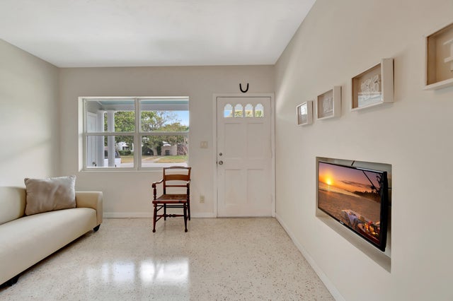 4 of 40 - 234 Ne 20th Street, Delray Beach, FL