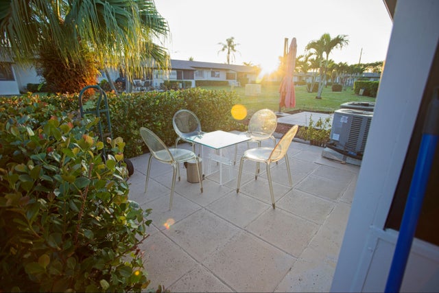 3 of 41 - 2833 Crosley Drive W #c, West Palm Beach, FL