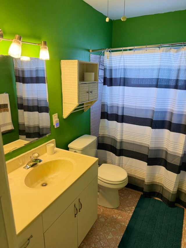 5 of 41 - 2833 Crosley Drive W #c, West Palm Beach, FL