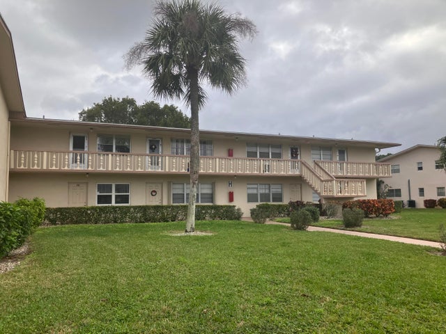 1 of 37 - 185 Norwich H, West Palm Beach, FL