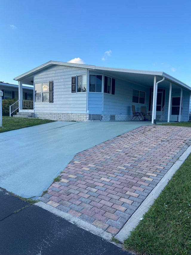 1 of 28 - 240 Travis Cay Place, Fort Pierce, FL