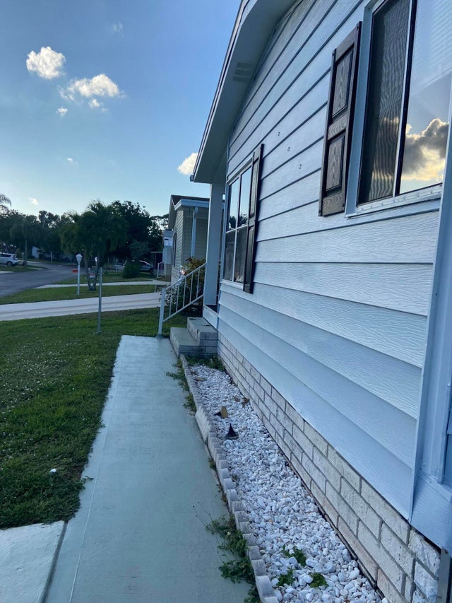 3 of 28 - 240 Travis Cay Place, Fort Pierce, FL
