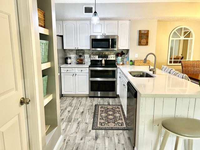 4 of 22 - 278 Village Boulevard #8203, Tequesta, FL