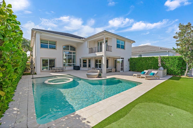4 of 53 - 1727 W Hemingway Drive, Juno Beach, FL