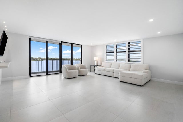 4 of 35 - 2860 S Ocean Blvd #506, Palm Beach, FL