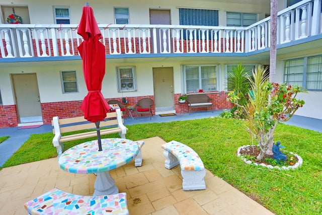 3 of 23 - 1554 N 12th Ct #11a, Hollywood, FL