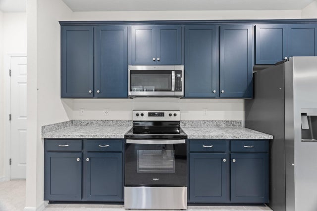 3 of 37 - 157 Spring Valley Avenue, Sebastian, FL