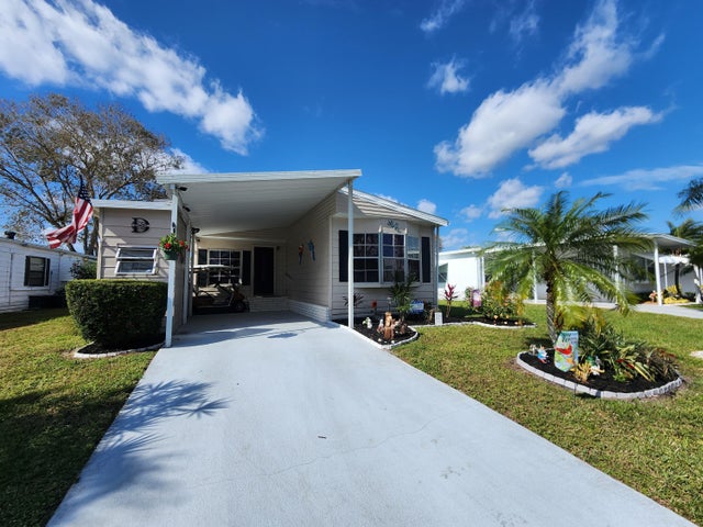 1 of 48 - 12 Orinco Road, Port Saint Lucie, FL