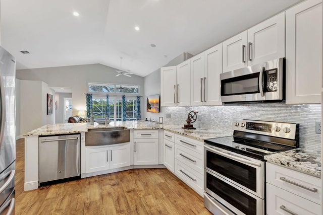 3 of 38 - 4174 Bahia Isle Circle, Wellington, FL