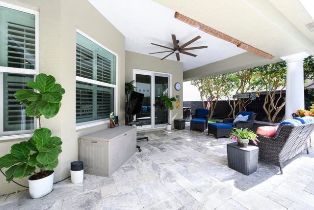 4 of 34 - 735 Sandy Point Lane, North Palm Beach, FL