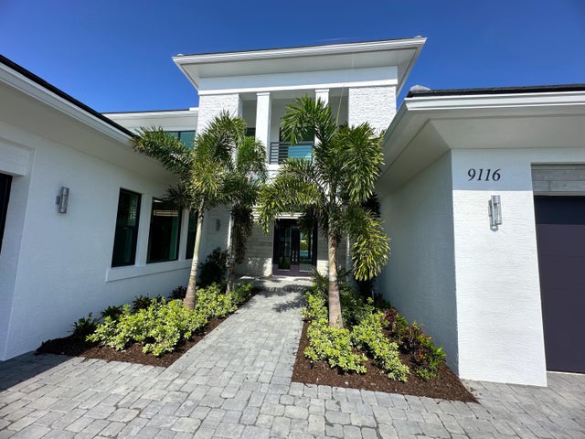 2 of 20 - 9116 Coral Isles Circle #{lot 5}, Palm Beach Gardens, FL