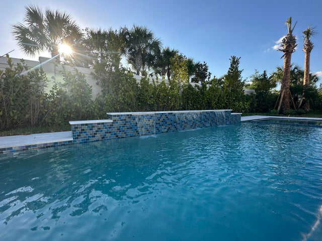3 of 20 - 9116 Coral Isles Circle #{lot 5}, Palm Beach Gardens, FL