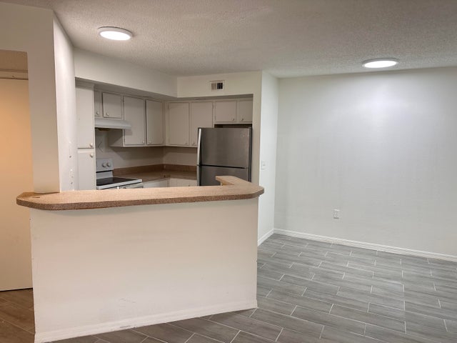 2 of 12 - 1401 Village Boulevard #1512, West Palm Beach, FL