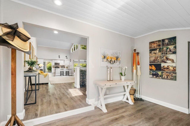 5 of 62 - 13886 Whispering Lakes Lane, Palm Beach Gardens, FL