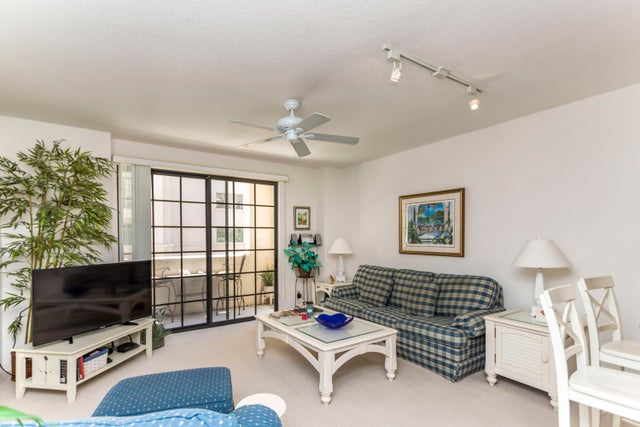 2 of 38 - 233 S Federal Hwy #302, Boca Raton, FL