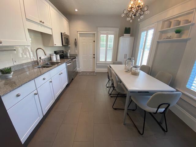 4 of 34 - 296 Vallette Way, West Palm Beach, FL