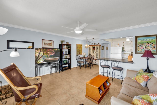 5 of 25 - 2552 S Federal Hwy #3, Boynton Beach, FL