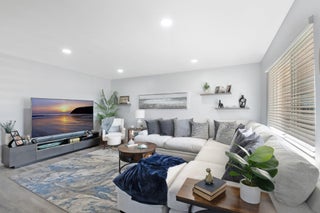 Photo of Listing #RX-11050167