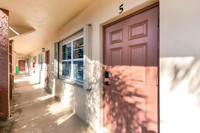 2 of 31 - 2600 S Kanner Highway #y5, Stuart, FL