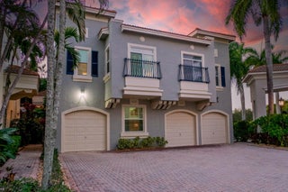 Photo of Listing #RX-11050205