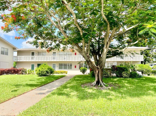 2 of 23 - 222 Andover I, West Palm Beach, FL