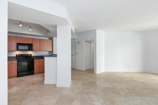 Photo of Listing #RX-11050312
