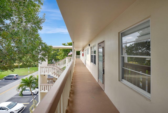 2 of 48 - 4064 Newport Q #4064, Deerfield Beach, FL