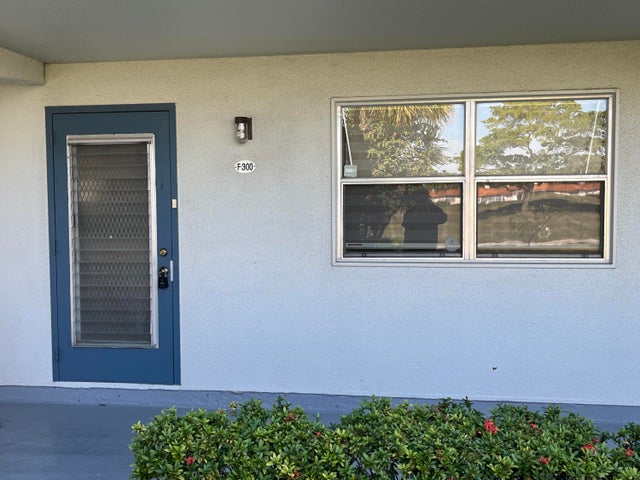 4 of 27 - 300 Tuscany F, Delray Beach, FL