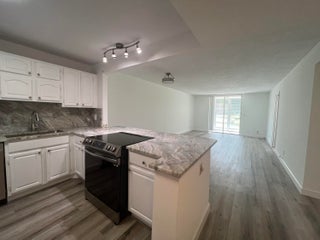 Photo of Listing #RX-11050565